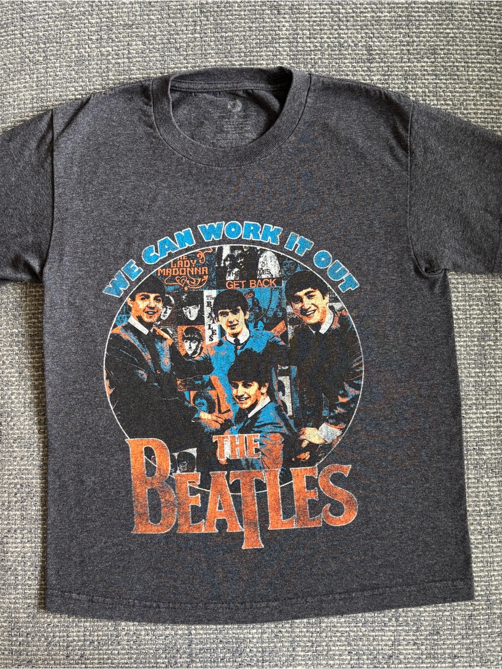 The Beatles Gray "We Can Work It Out" Graphic 60s Retro Band Tee | Sz Small
